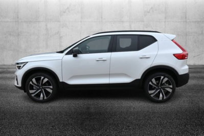 Volvo XC40 B4 AWD automatico Ultimate Dark (5)