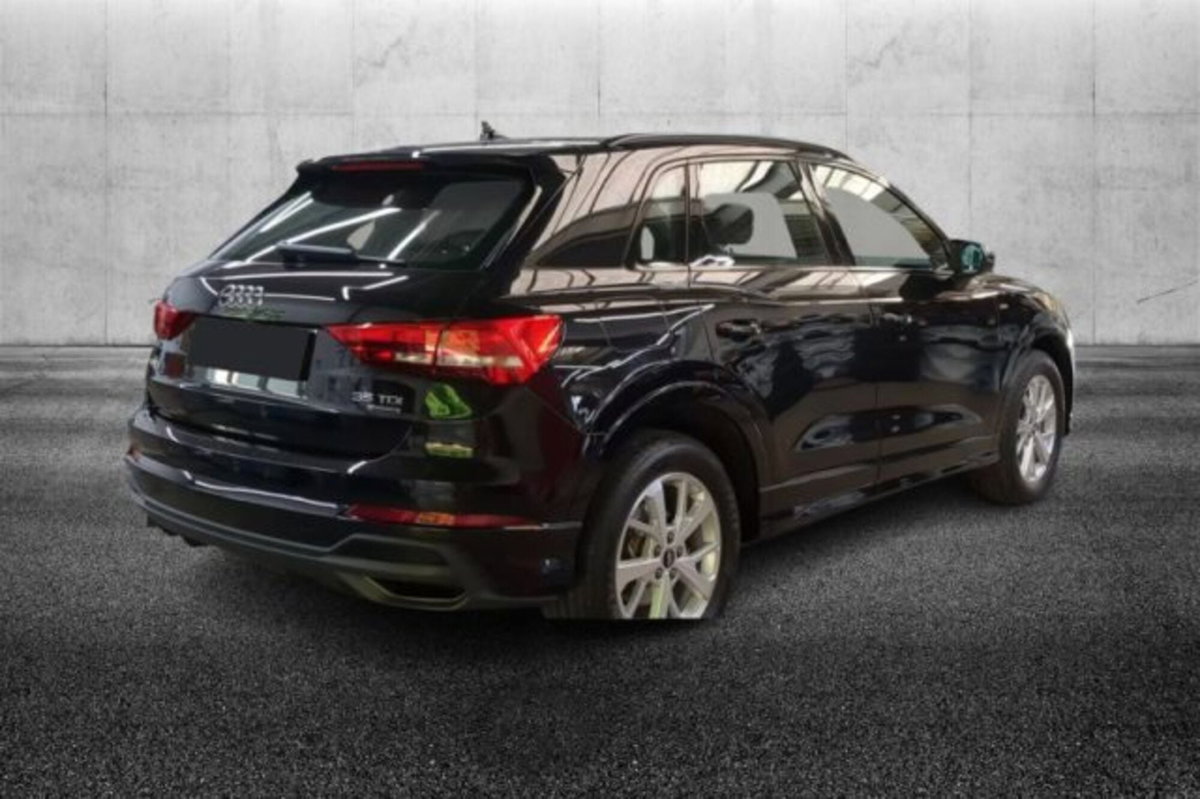 Audi Q3 Sportback 35 TDI quattro S tronic S line edition (2)
