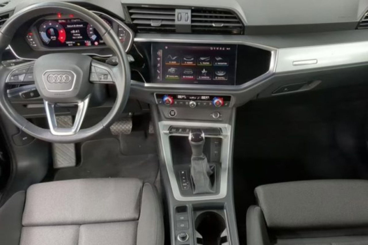Audi Q3 Sportback 35 TDI quattro S tronic S line edition (4)
