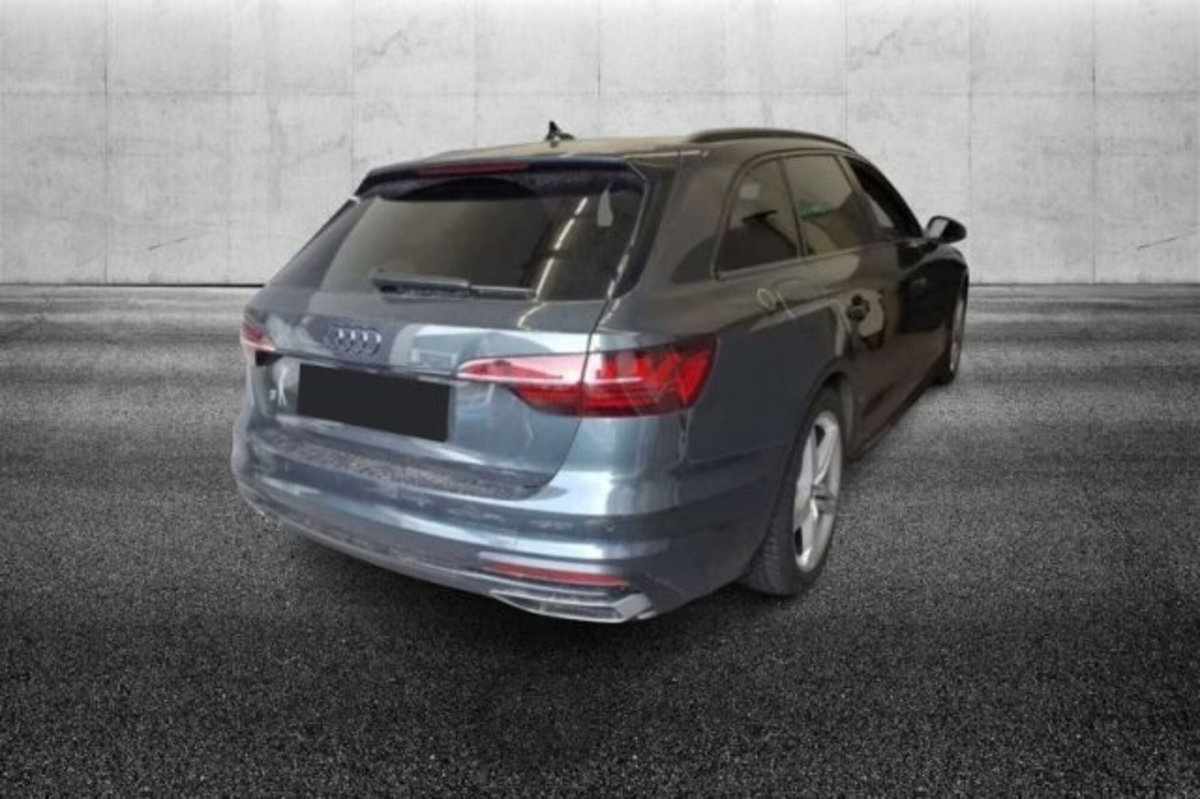 Audi A4 Avant 40 TDI S tronic S line edition (2)