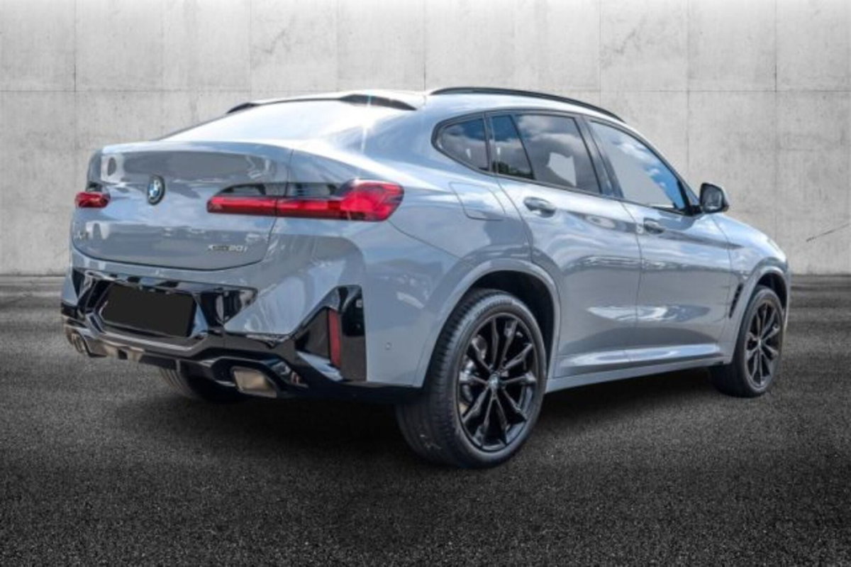 BMW X4 xdrive20i mhev 48V Msport auto (3)