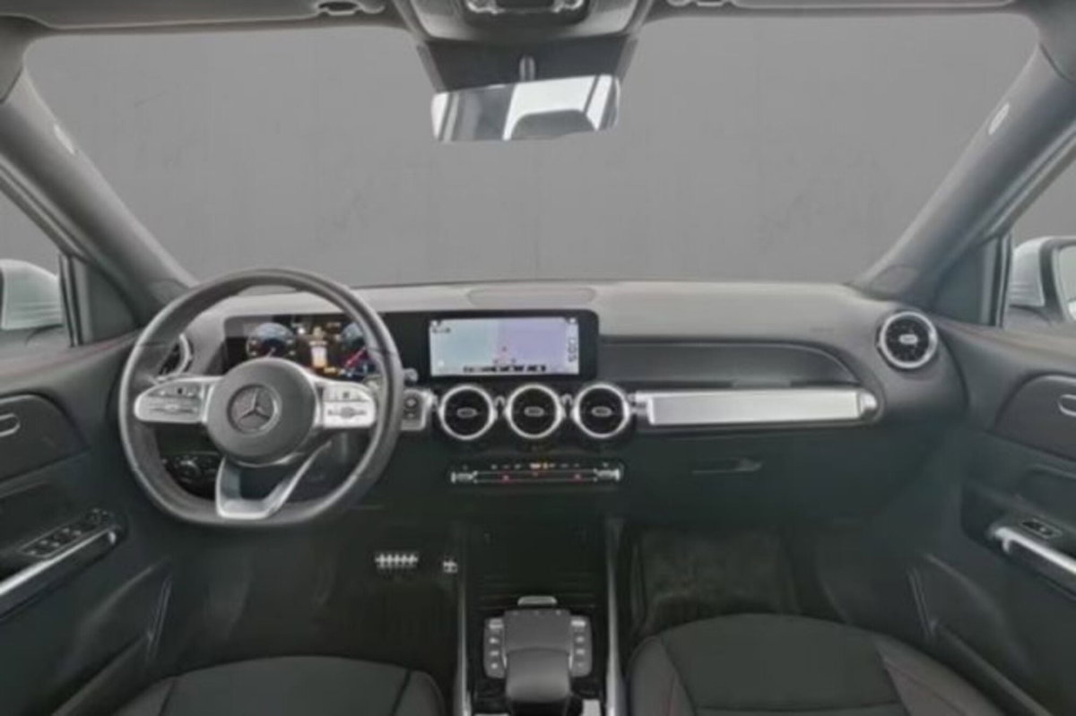 Mercedes-Benz GLB 180 d Automatic Premium (3)