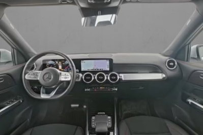 Mercedes-Benz GLB 180 d Automatic Premium (3)