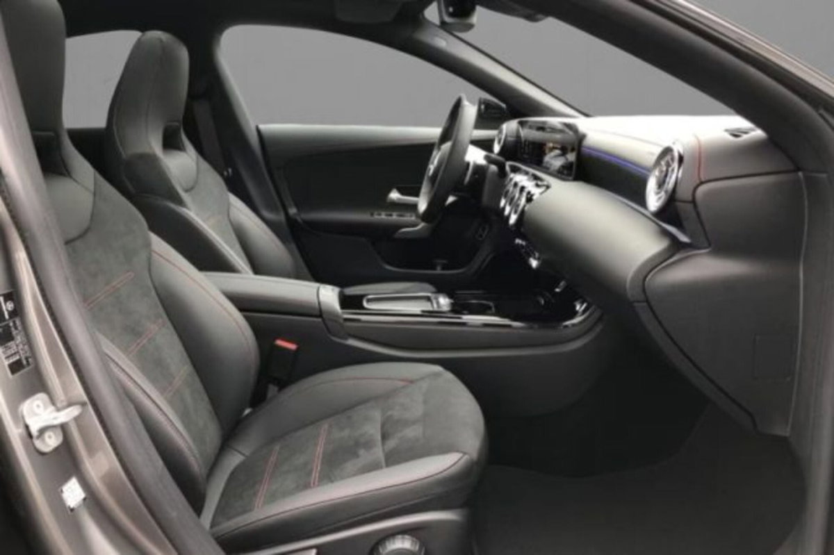 Mercedes-Benz CLA 200 d Automatic Premium (4)