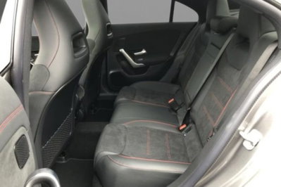 Mercedes-Benz CLA 200 d Automatic Premium (5)