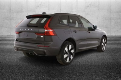 Volvo XC60 T8 Recharge AWD Plug-in Hybrid automatico Plus Dark (2)