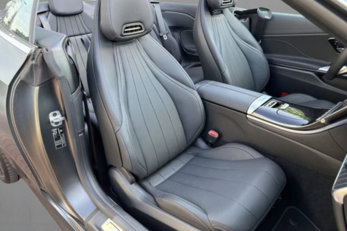 Mercedes-Benz CLE Cabrio 450 AMG Line Premium Plus 4matic auto (7)