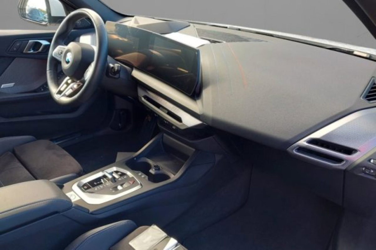 BMW Serie 1 120 48V MSport Pro auto (5)