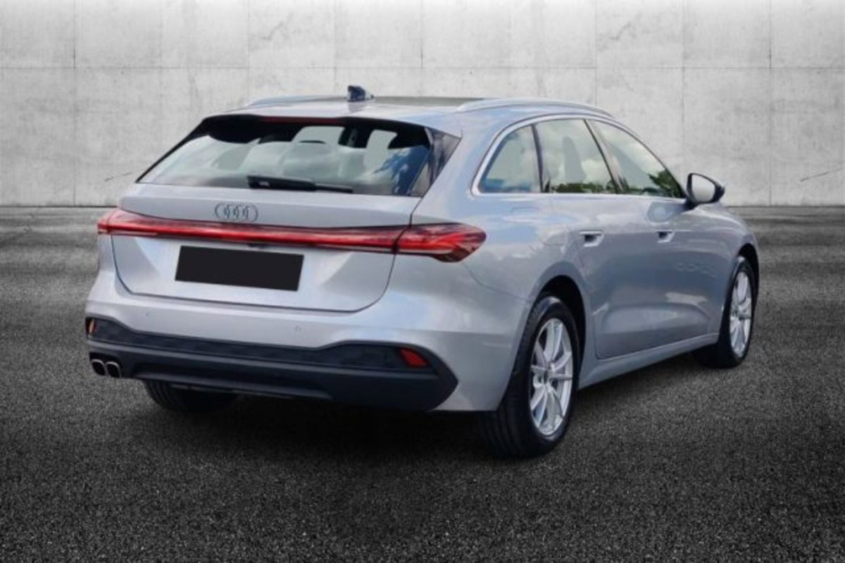 Audi A5 Avant 2.0 tdi mhev+ S line edition 204cv s-tronic (2)
