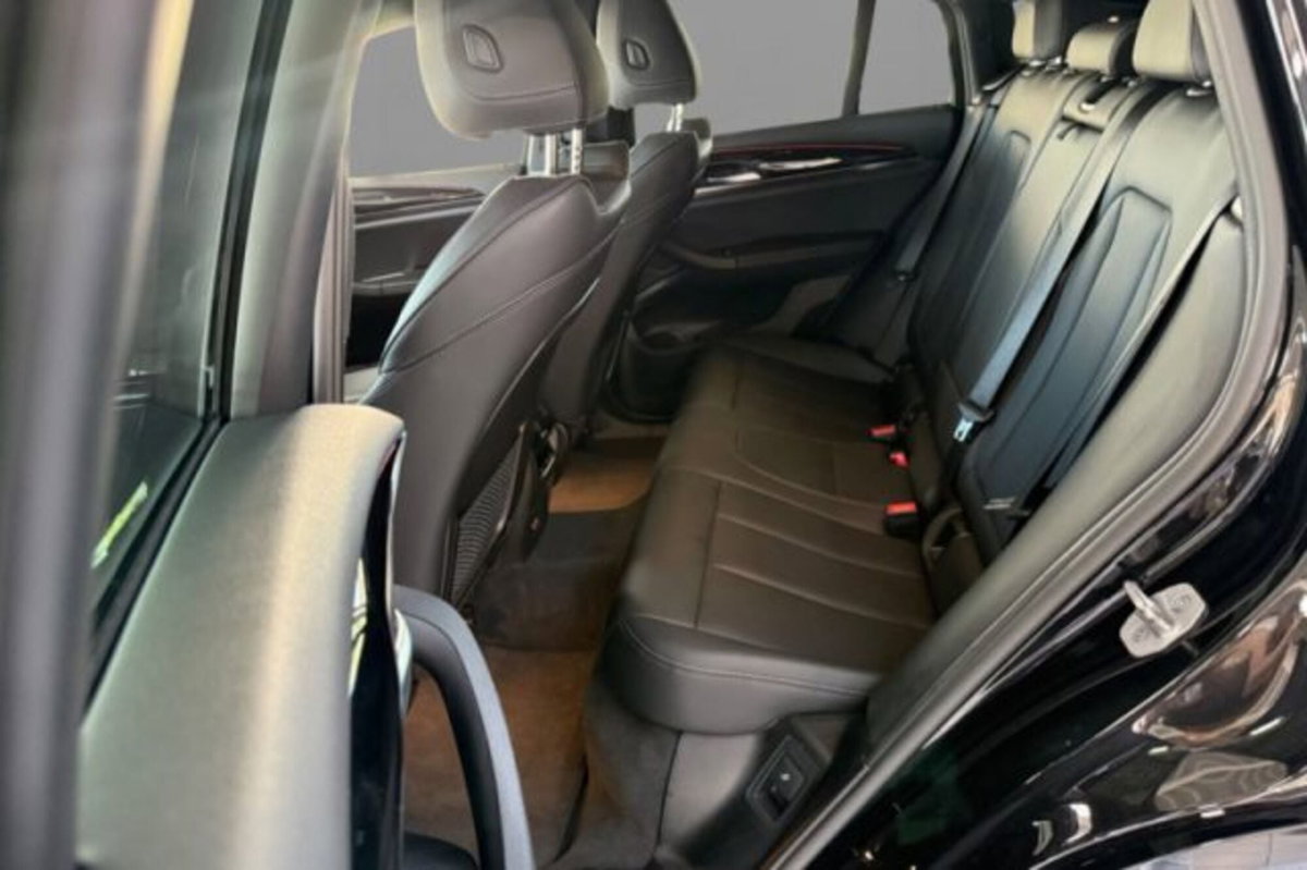 BMW X4 xdrive30i mhev 48V Msport auto (8)