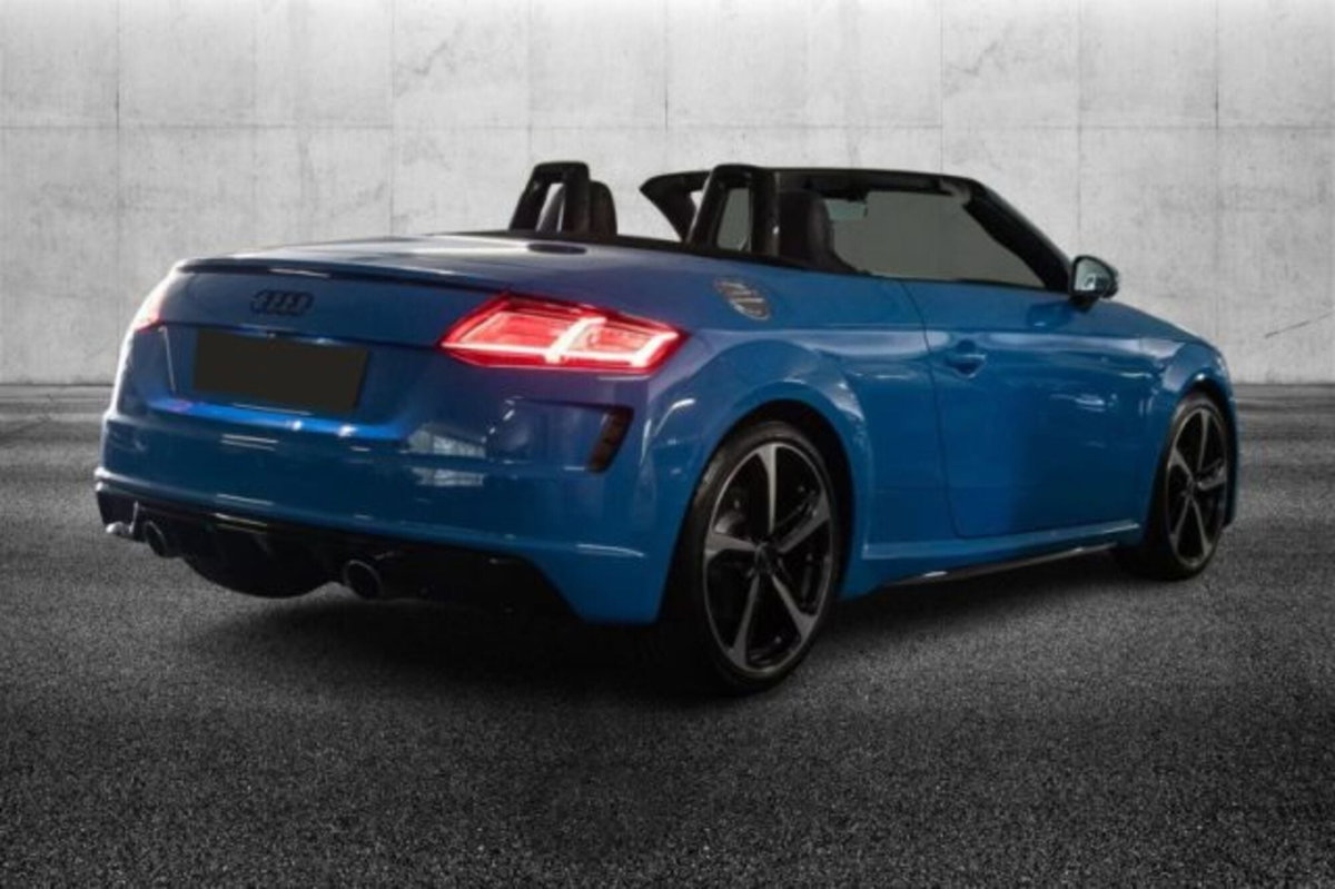 Audi TT Cabrio 40 TFSI S tronic (2)
