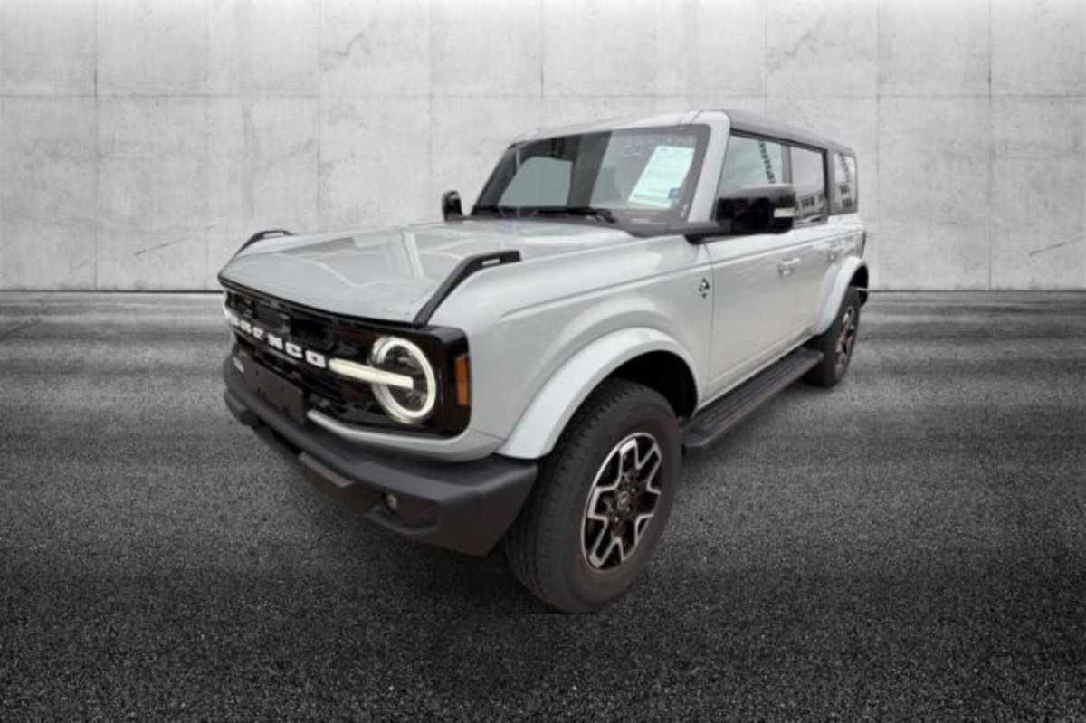 Ford Bronco 2.7 ecoboost V6 Outer Banks 4x4 335cv auto