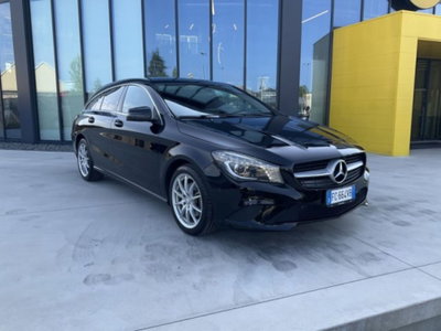 Mercedes-Benz CLA Shooting Brake 180 d Automatic Sport usata