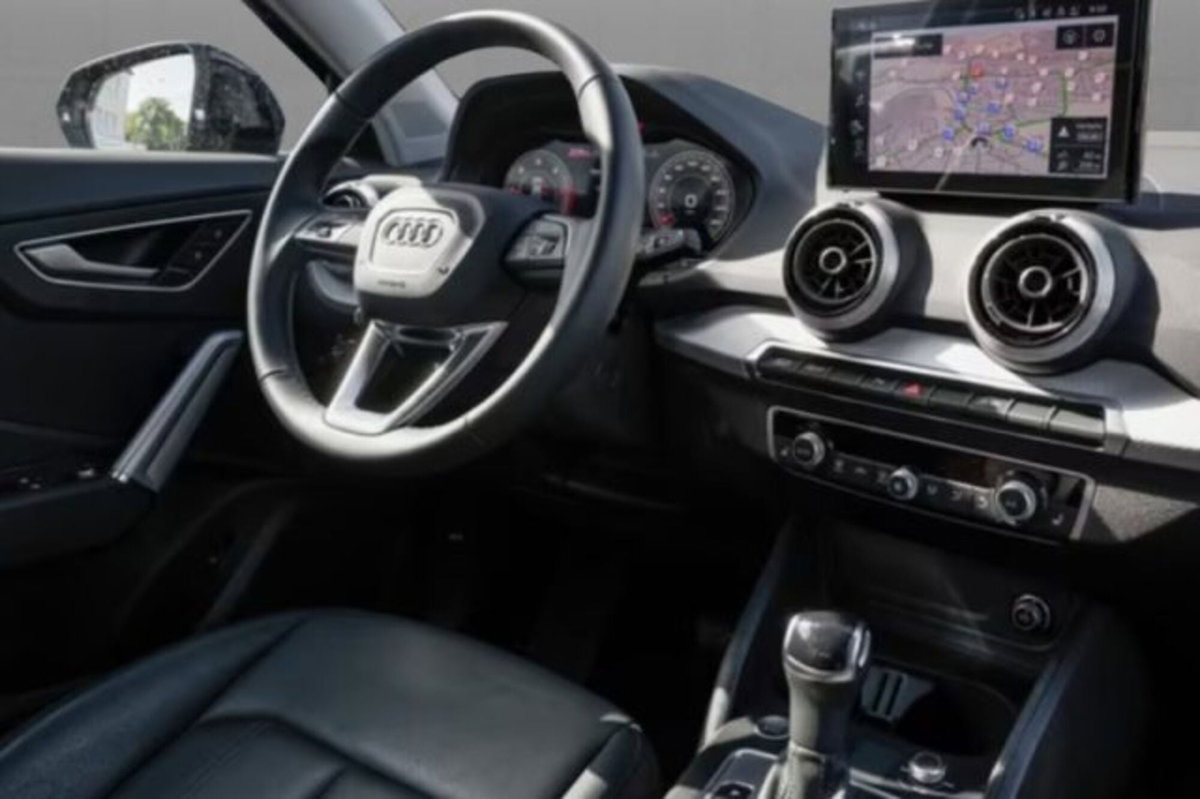 Audi Q2 Q2 35 TDI S tronic Business (5)