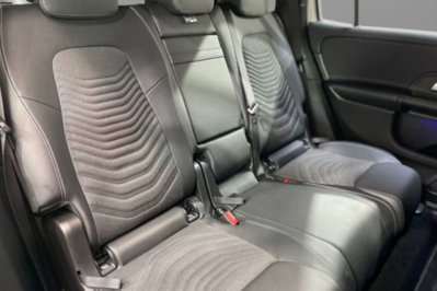 Mercedes-Benz GLB 200 d Automatic Business (8)