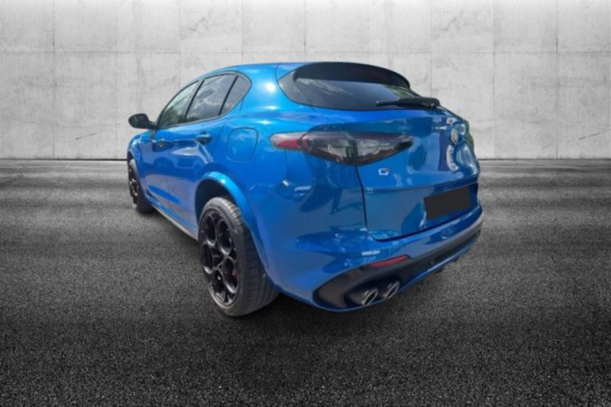 Alfa Romeo Stelvio 2.9 V6 Quadrifoglio Q4 520cv auto (3)