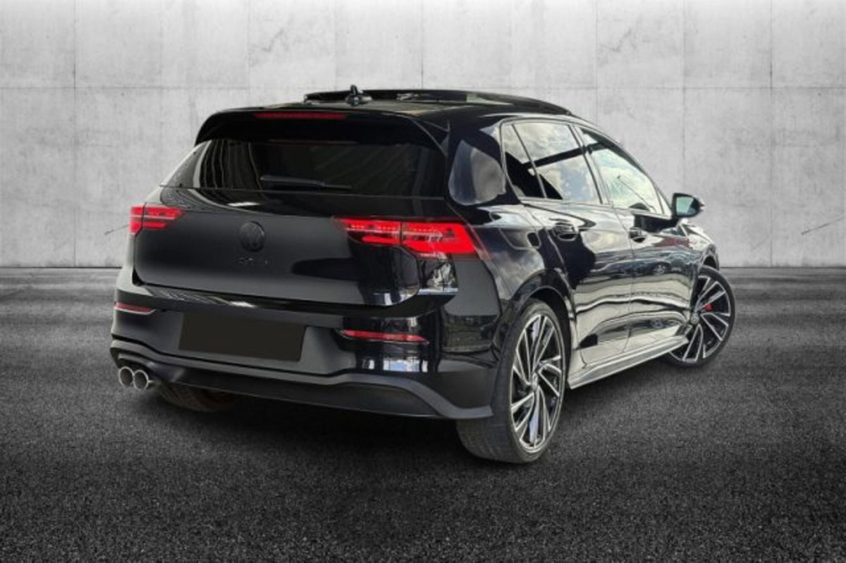 Volkswagen Golf 2.0 TDI GTD DSG (3)