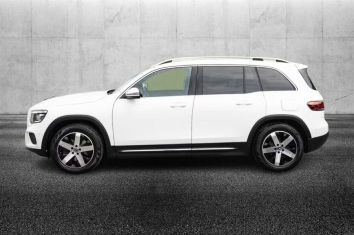 Mercedes-Benz GLB 200 Automatic Sport (3)