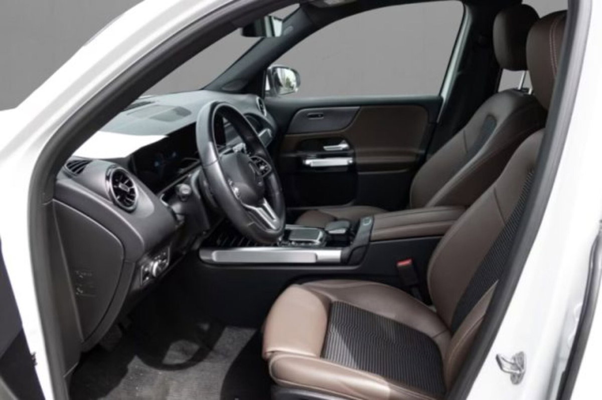Mercedes-Benz GLB 200 Automatic Sport (6)