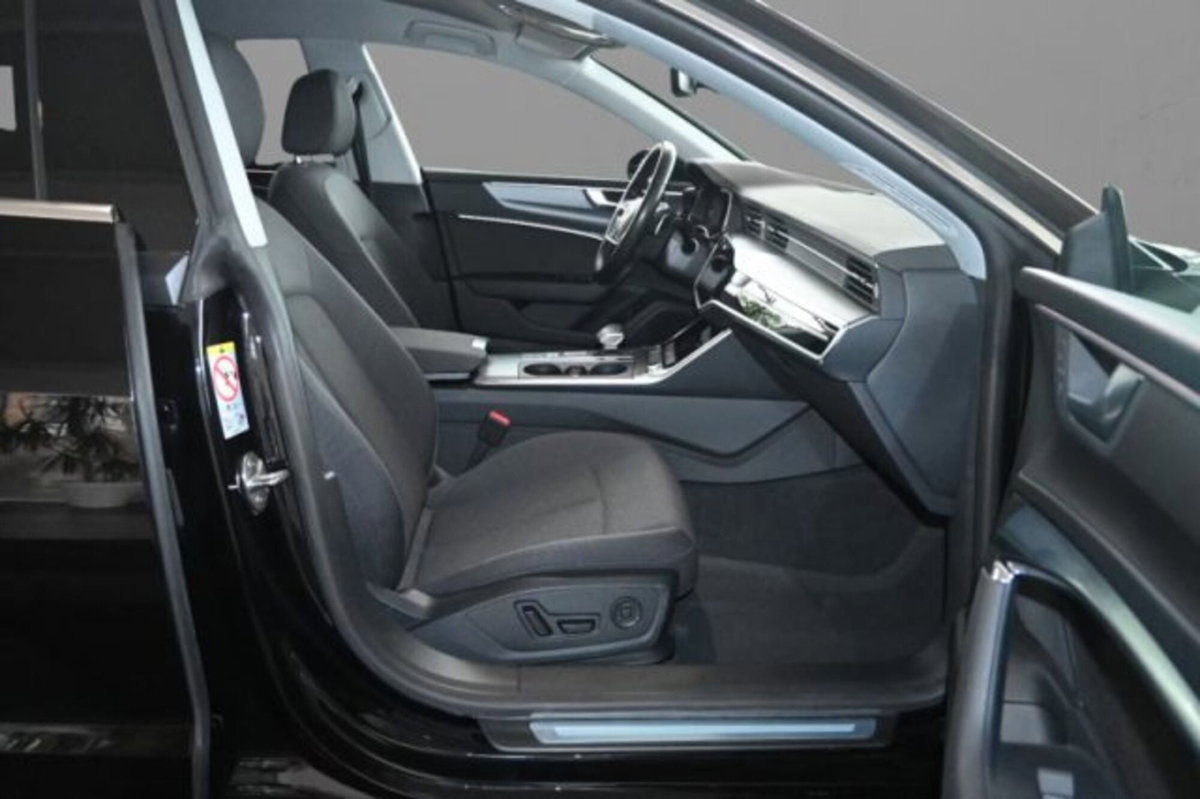 Audi A7 Sportback 45 2.0 TFSI quattro ultra S tronic (7)