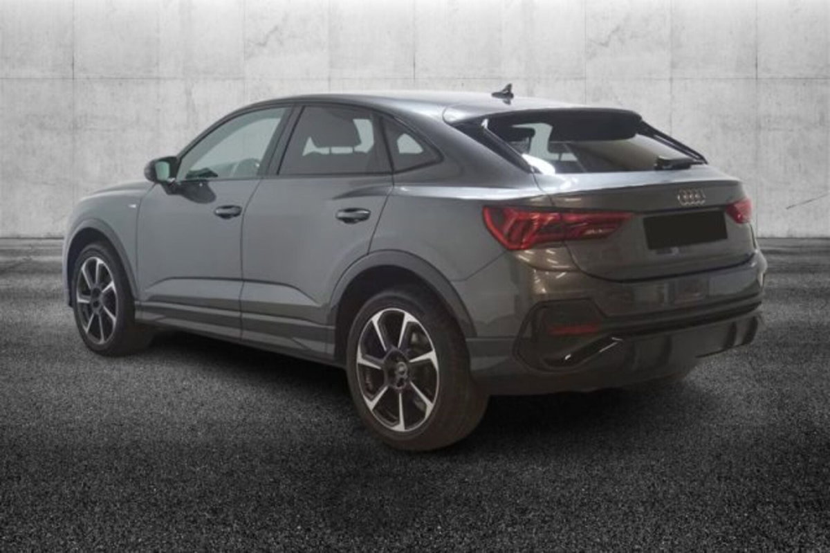 Audi Q3 Sportback 35 TDI quattro S tronic S line edition (4)