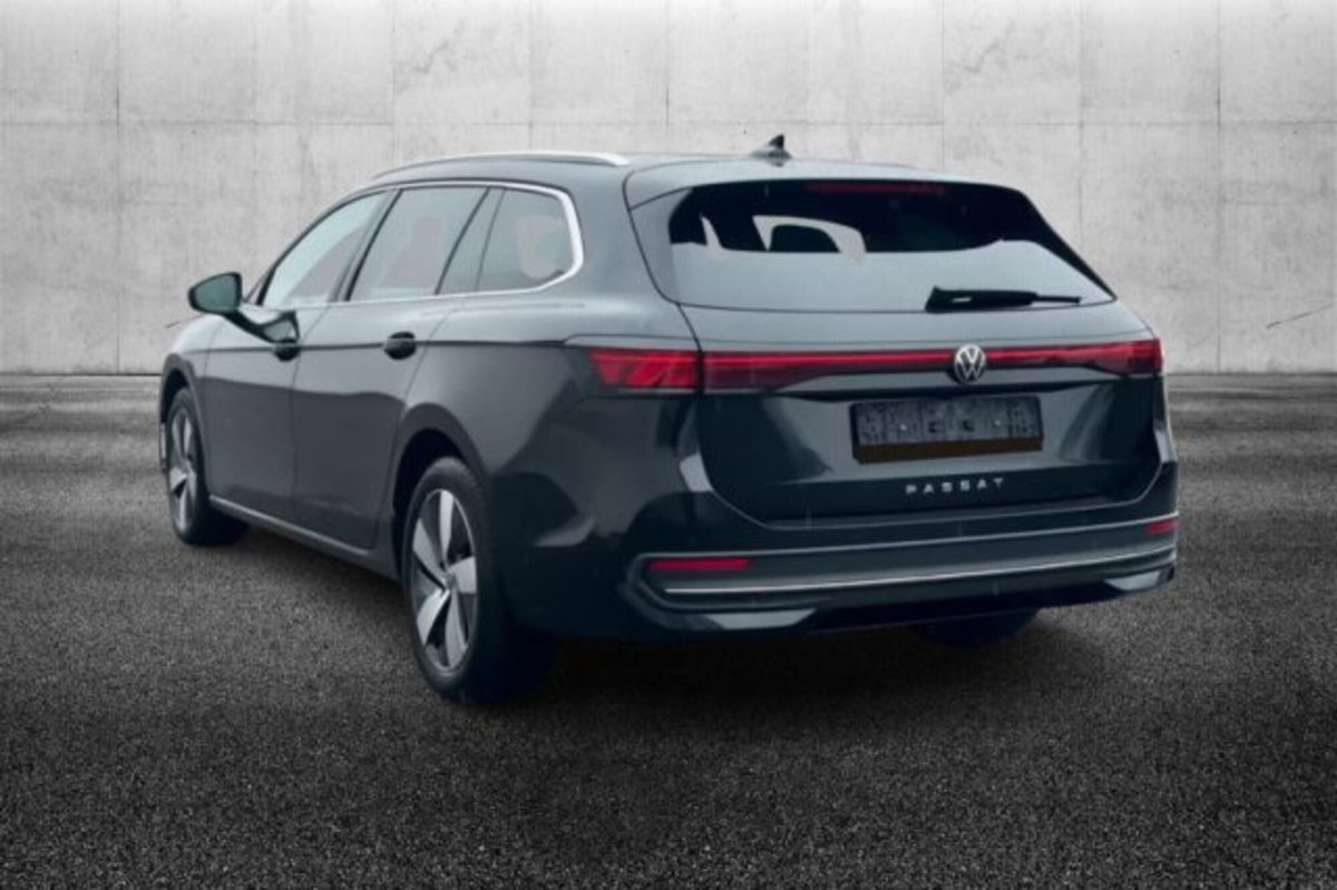 Volkswagen Passat 2.0 tdi scr Business 150cv dsg (3)