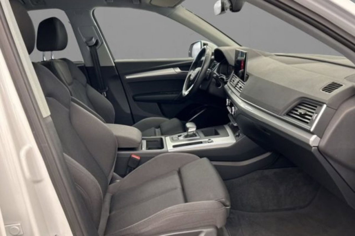 Audi Q5 50 TFSI e quattro S tronic S line plus (6)