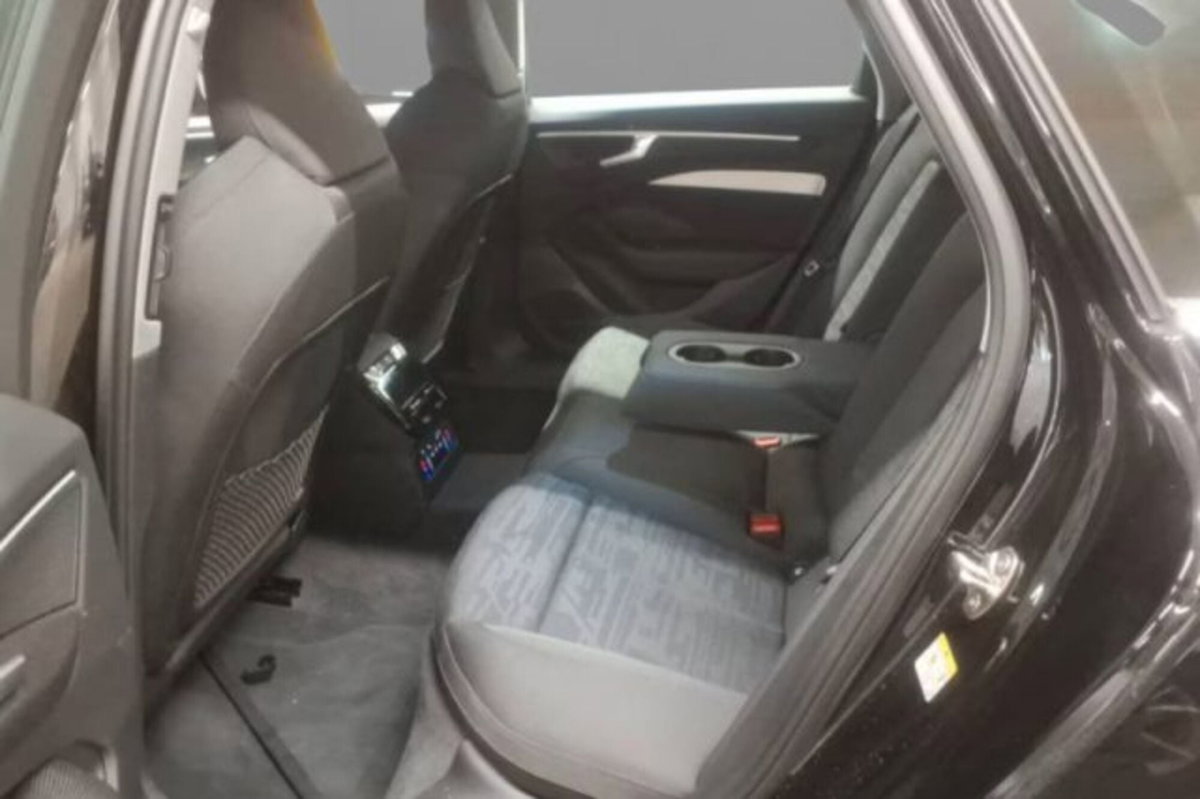 Audi A6 Avant 40 2.0 TDI quattro ultra S tronic Business (4)