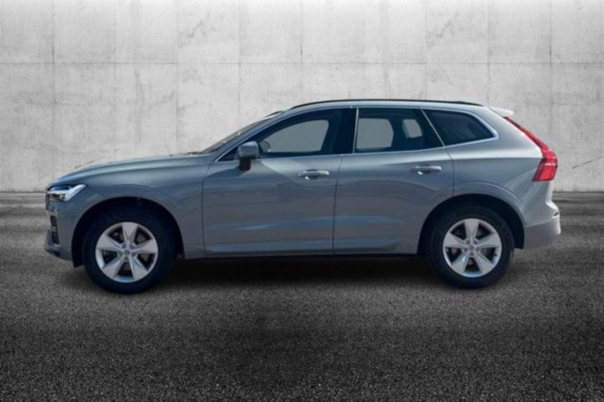 Volvo XC60 B4 automatico Core (3)