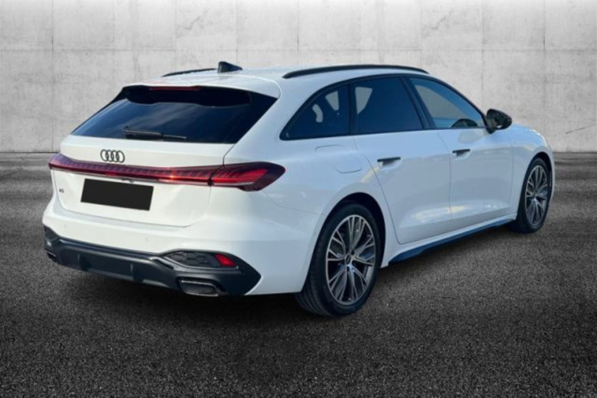 Audi A5 Avant 2.0 tfsi S line edition 150cv s-tronic (4)