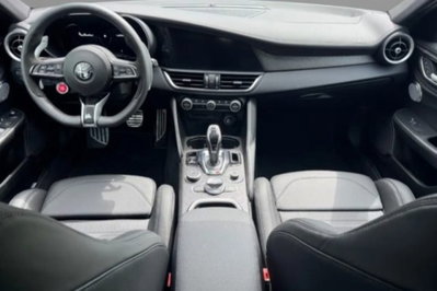 Alfa Romeo Giulia 2.9 T V6 AT8 Quadrifoglio (6)