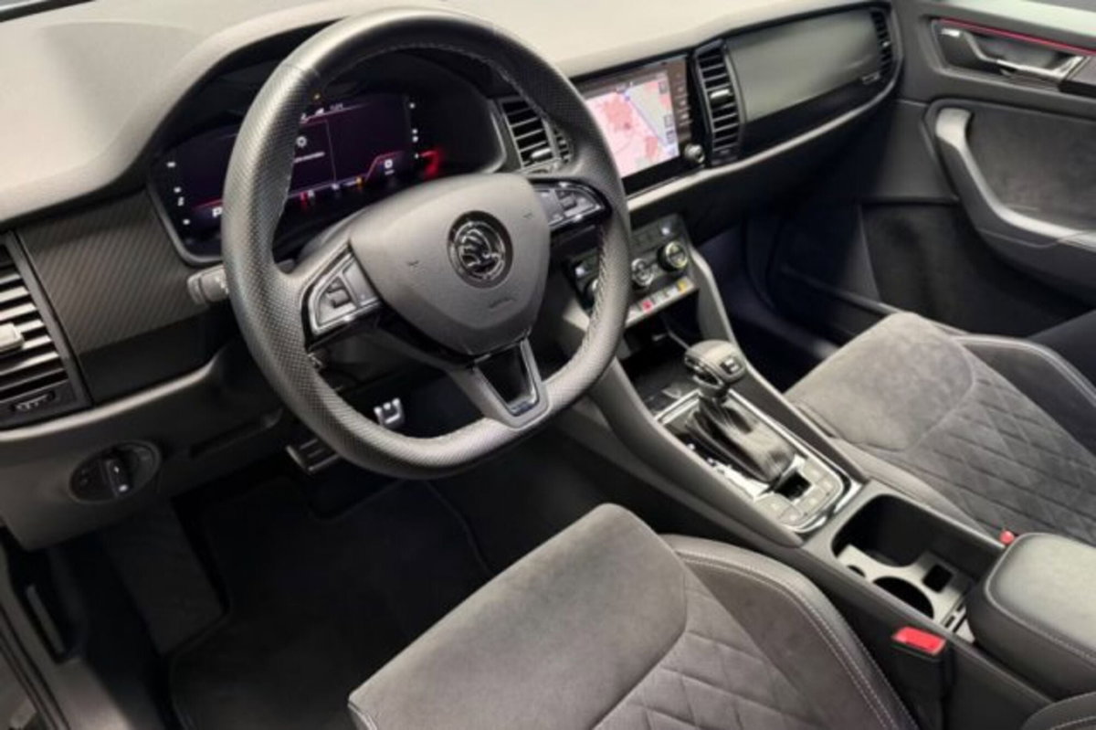 Skoda Kodiaq 2.0 TDI SCR 190 CV 4x4 DSG SportLine (6)