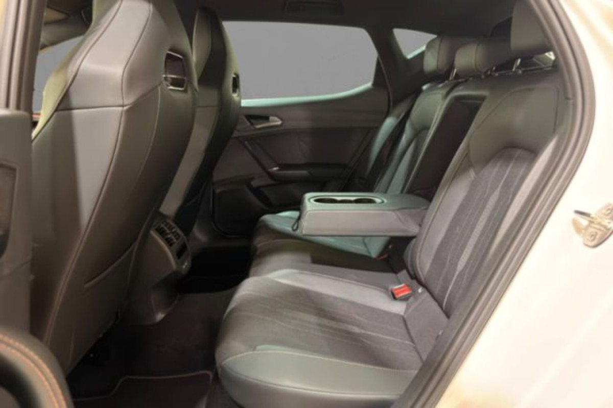 Cupra Leon Leon 1.4 e-HYBRID 245 CV DSG (8)