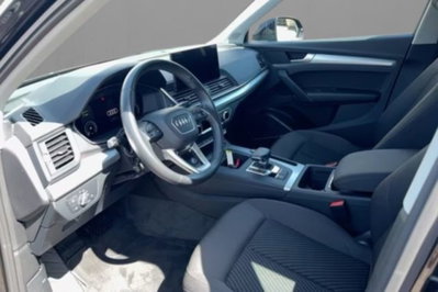 Audi Q5 50 TFSI e quattro S tronic Business Design (7)