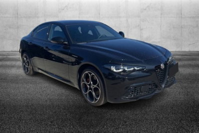 Alfa Romeo Giulia 2.0 Turbo 280 CV AT8 AWD Q4 Veloce (2)