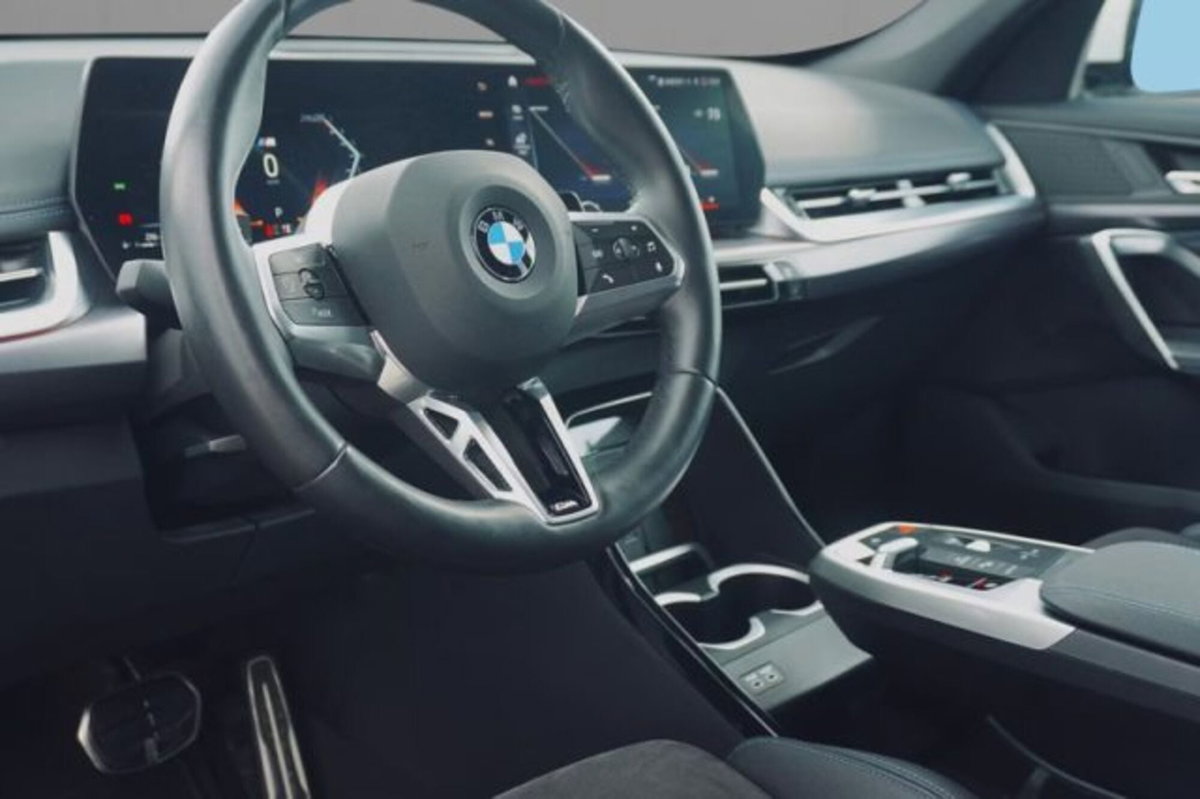 BMW X1 sDrive 20i Msport (5)