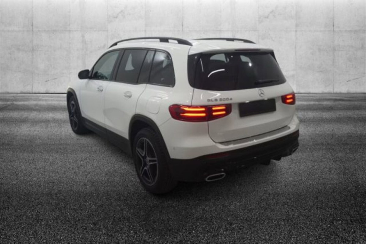 Mercedes-Benz GLB 200 d AMG Line Advanced Plus Final Edition auto (4)
