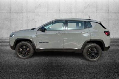 Jeep Compass 1.3 T4 240CV PHEV AT6 4xe Upland (3)