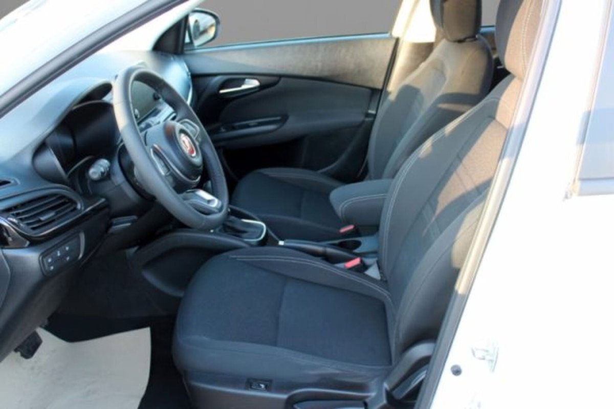 Fiat Tipo Station Wagon Tipo SW 1.5 t4 hybrid Garmin 130cv dct (6)