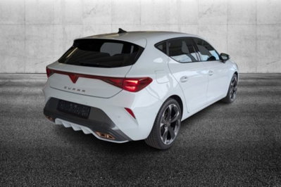 Cupra Leon Leon 1.5 hybrid 150cv dsg (2)