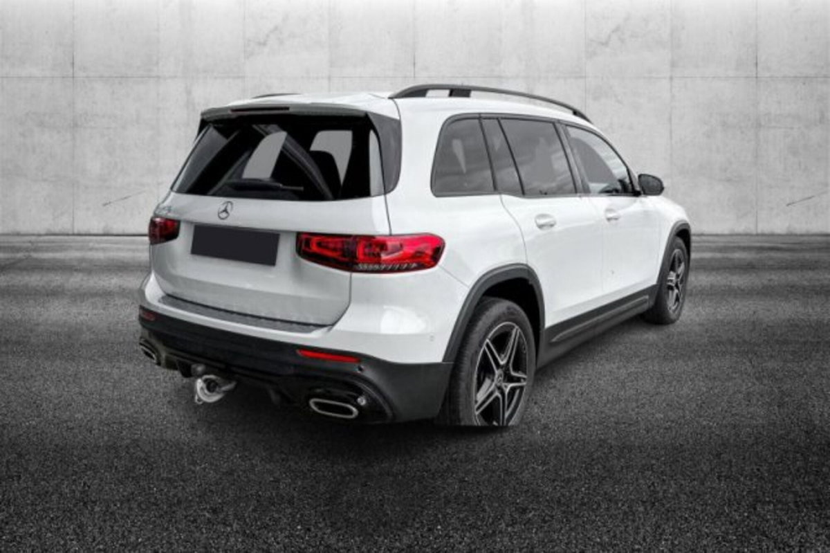 Mercedes-Benz GLB 200 Automatic Premium (3)