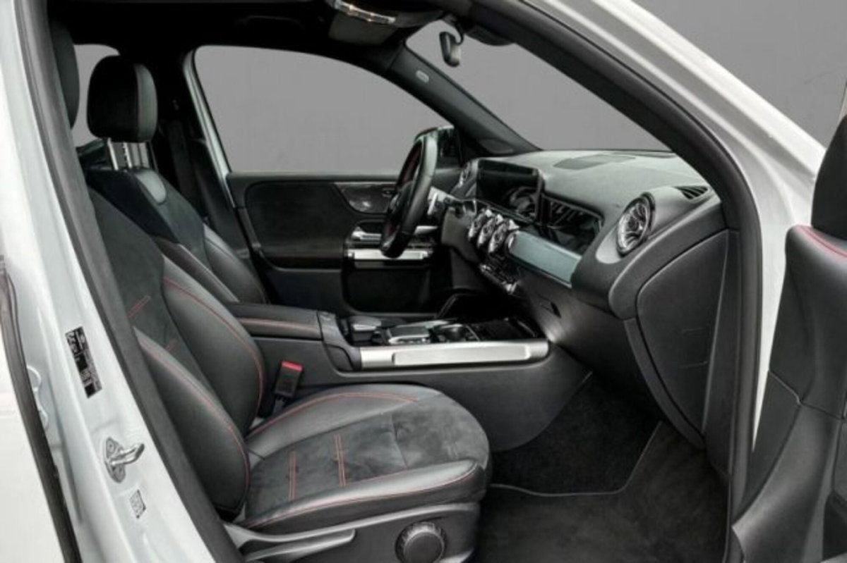 Mercedes-Benz GLB 200 Automatic Premium (7)
