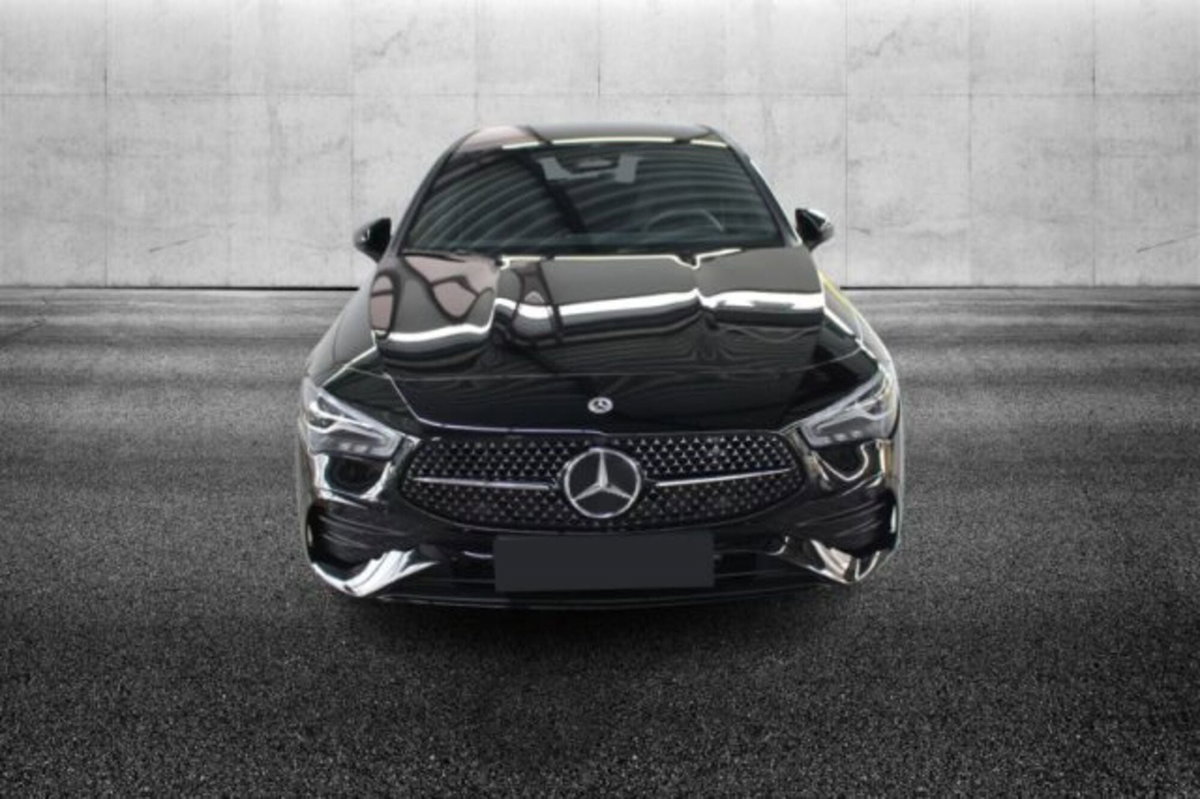 Mercedes-Benz CLA Shooting Brake 200 d AMG Line Premium Plus auto (3)