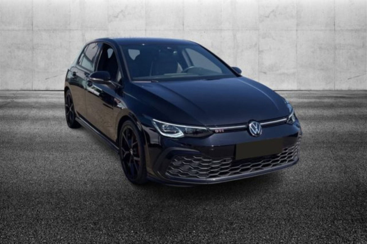 Volkswagen Golf 2.0 TSI GTI DSG (2)