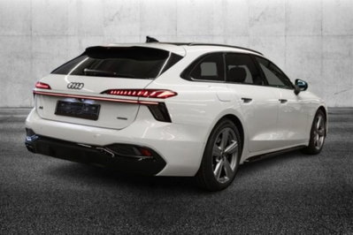Audi A4 Avant 40 TDI quattro S tronic S line edition (3)