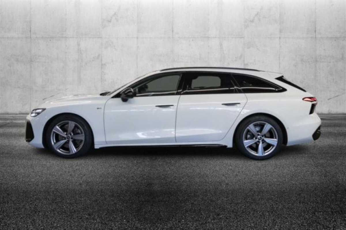 Audi A4 Avant 40 TDI quattro S tronic S line edition (4)