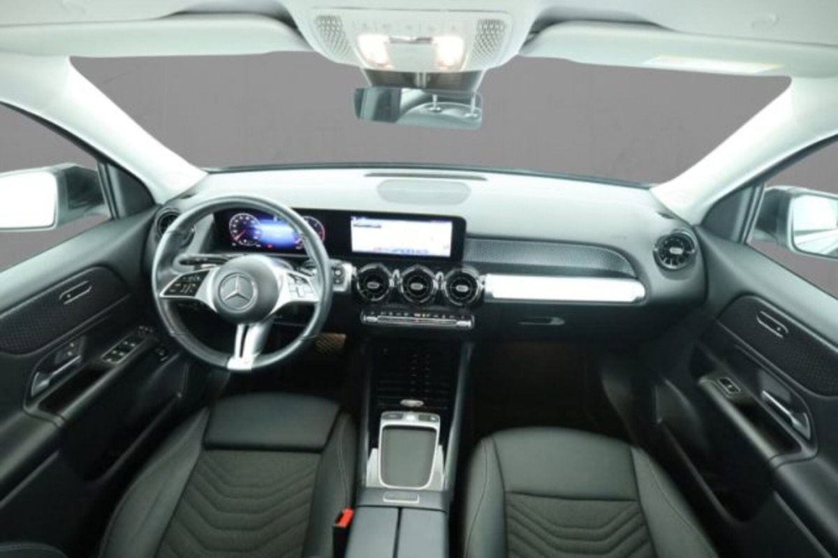 Mercedes-Benz GLB 180 d Progressive Advanced Plus auto (6)