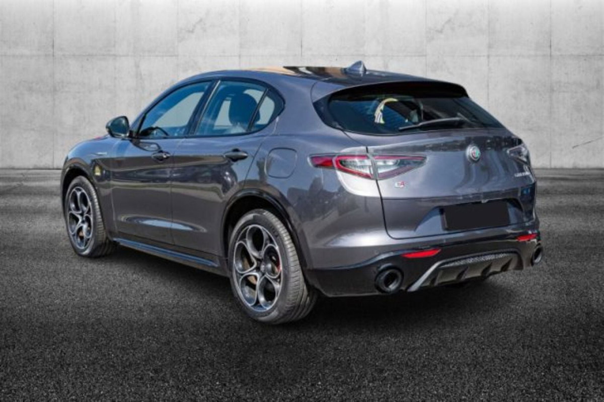 Alfa Romeo Stelvio Stelvio 2.0 Turbo 280 CV AT8 Q4 Veloce (4)