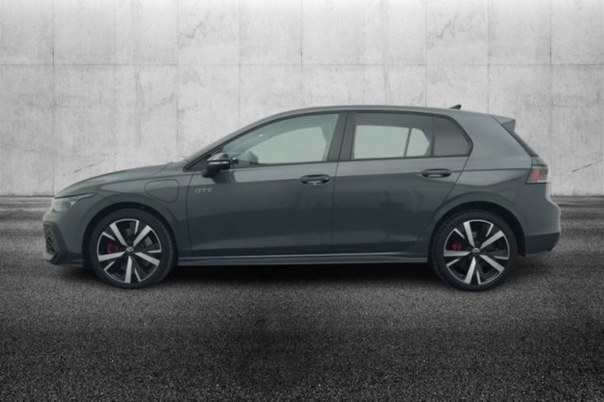 Volkswagen Golf 1.5 tsi ehybrid GTE 272cv dsg (5)