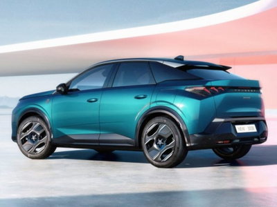 Peugeot 3008 1.6 phev GT 195cv e-dcs7 (4)